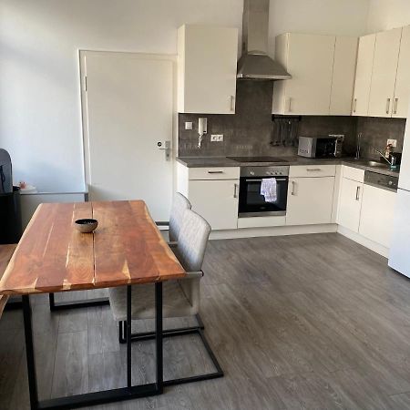 Apartment An Der Weserpromenade - Schlachte - Parkplaetze Bréma Kültér fotó