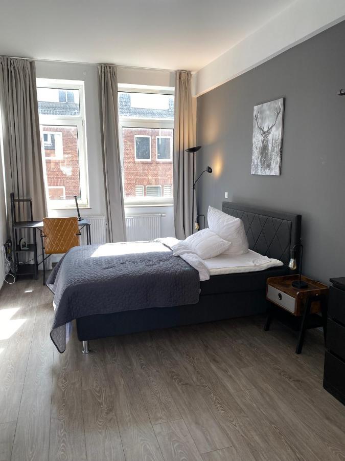 Apartment An Der Weserpromenade - Schlachte - Parkplaetze Bréma Kültér fotó